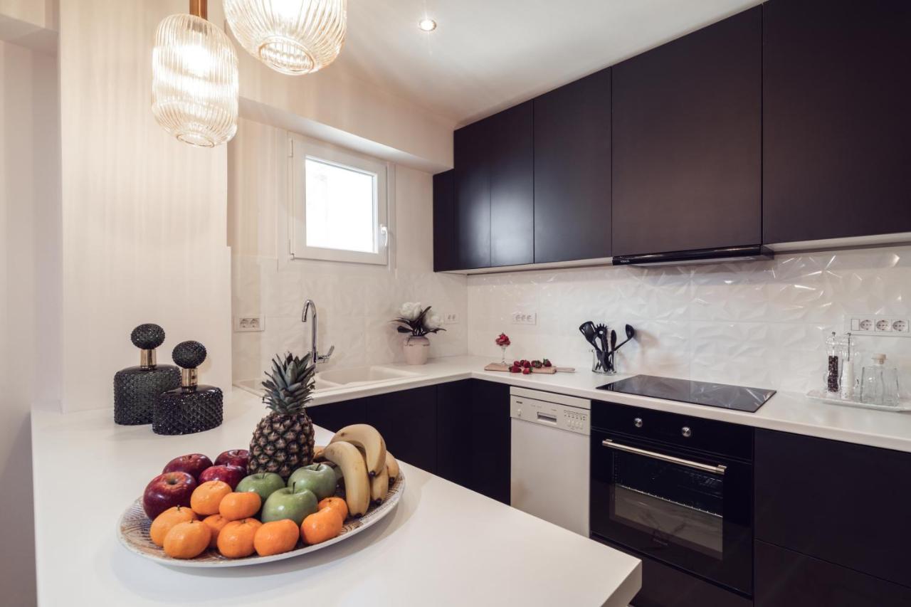 Maison Downtown Luxury Apartments! 扎金索斯镇 外观 照片